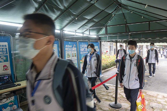 升学考试武汉首批121所学校高三年级正式复学