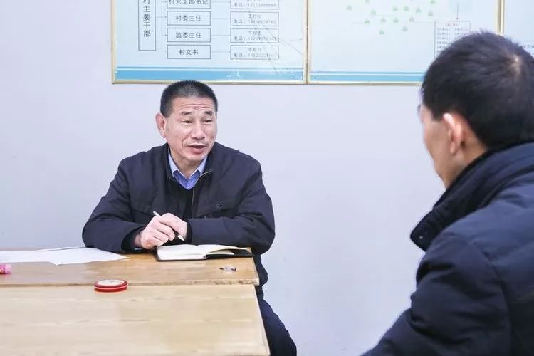 渑池县政府党组成员公安局党委书记局长袁奇峰深入段村乡指导脱贫攻坚