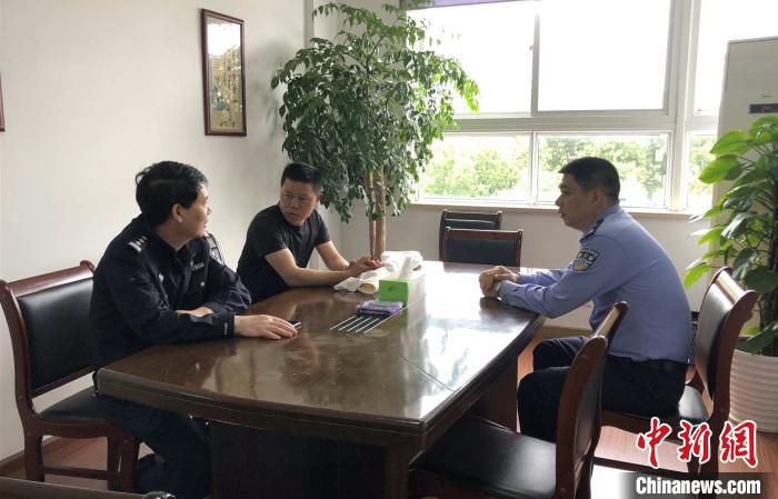 宁波宁波跨越1400公里的助学路：愿更多孩子走出大山