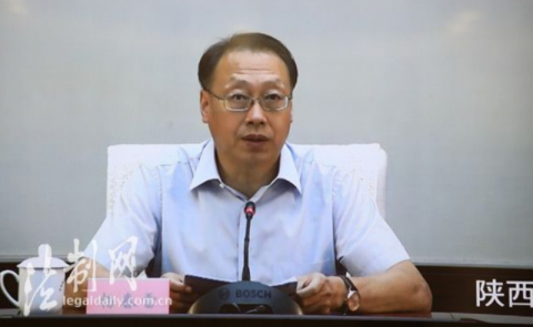法律|全国扫黑办：陕西一涉黑案主犯曾纠集数人与民警开枪对射