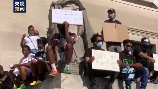 马克·扎克伯格脸书宣称“包容”又滋生仇恨 750多家知名企业“翻脸”？