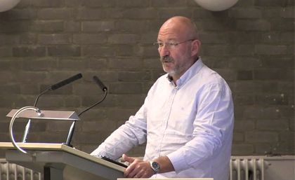 牛津大学专家：越来越多的证据表明新冠病毒并非源自中国