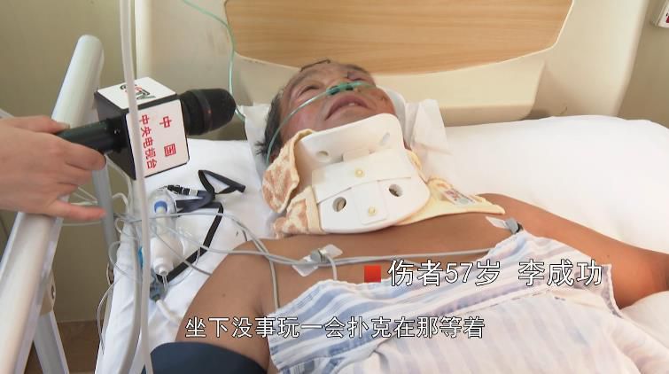 |山西临汾饭馆坍塌亲历者讲述事发瞬间：屋顶稀里哗啦就下来了