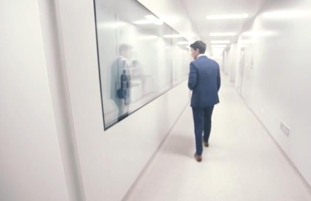 |CNN关注义乌启动新冠疫苗紧急接种：打疫苗后出国更安全