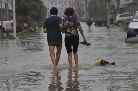 固镇|组图 | “孤岛”水退后 安徽固镇部分居民开始返家