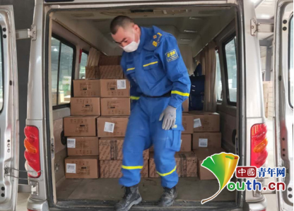 「刘云飞」退伍大学生奋战抗疫一线：我的祖国需要我