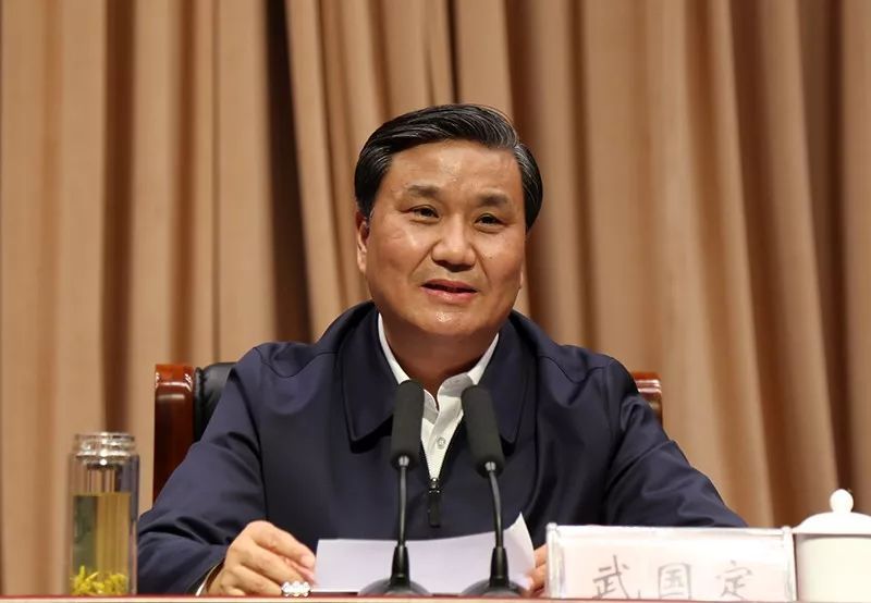 全省农村改厕工作推进会由申延平主持.