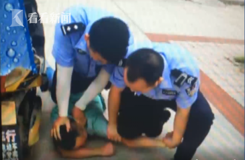 法制男子去派出所办业务语无伦次 一查身份竟是逃犯