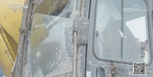 法律扫黑拔伞！一个普通农民“黑化”背后的庞大关系网