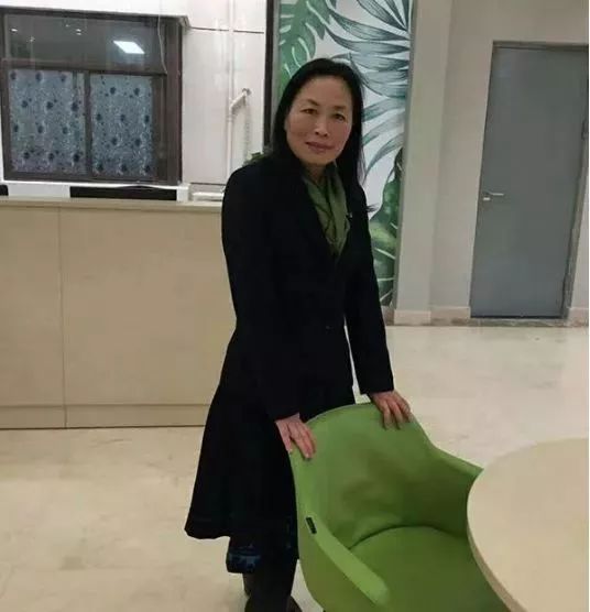 好多同学没考上研究生这位49岁的宿管阿姨考上了