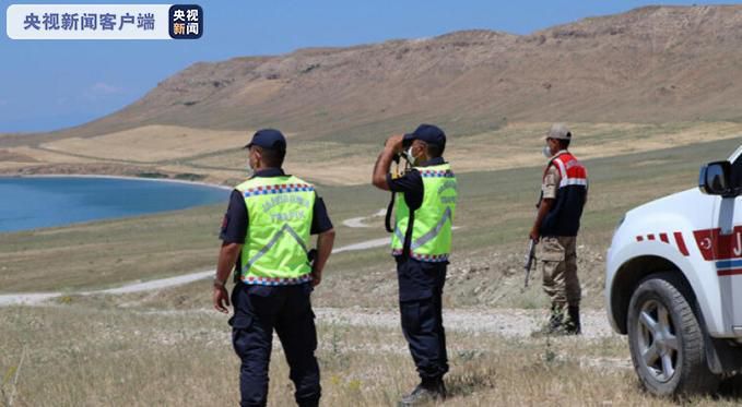 欧洲难民土耳其一船只在凡湖失踪疑似载有100名难民 搜救行动持续进行尚无任何进展