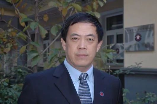 |预算赤字创纪录 美国经济复苏乏力