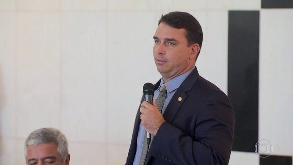 肺炎|巴西总统长子确诊感染新冠肺炎