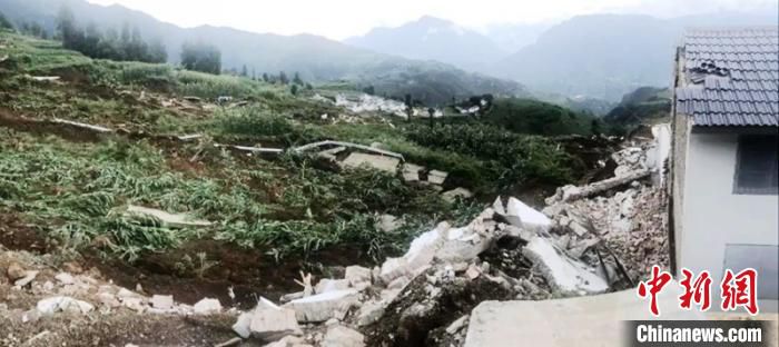 时政|四川入汛以来已发生地质灾害350起 避险转移群众5.8万余人