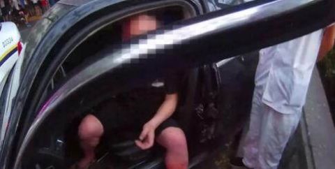 法制|刑拘！醉驾司机撞车后睡着，被叫醒竟挥拳殴打交警