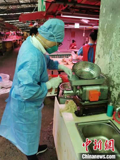 生鲜食品上海对重点生鲜食品等连续、动态监测采样 迄今新冠病毒核酸检测全阴