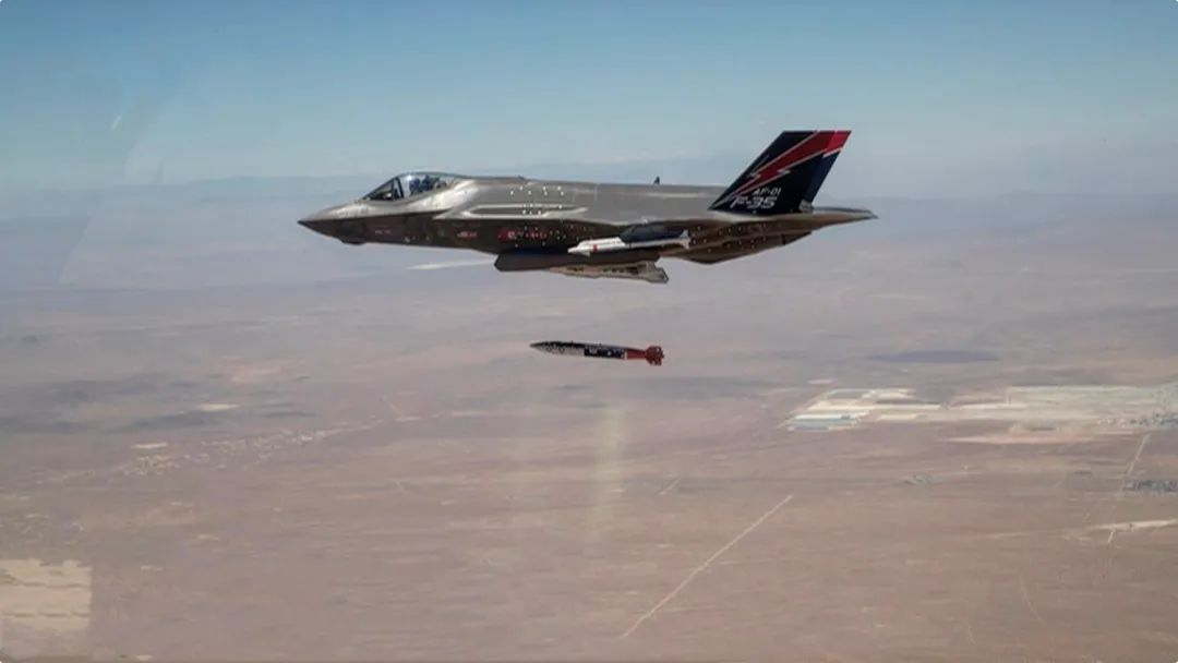 军事|和俄罗斯军演，欲买美国战机，想和日本军事深合作……印度想干嘛？