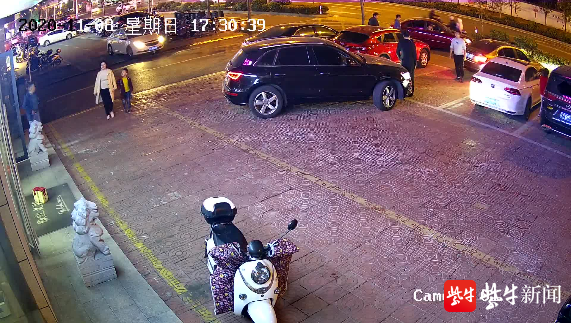 |赴宴因争停车位大打出手饭没吃成反进了派出所