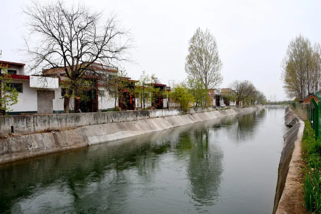 马坡村乡村蝶变美如画和谐幸福笑开颜