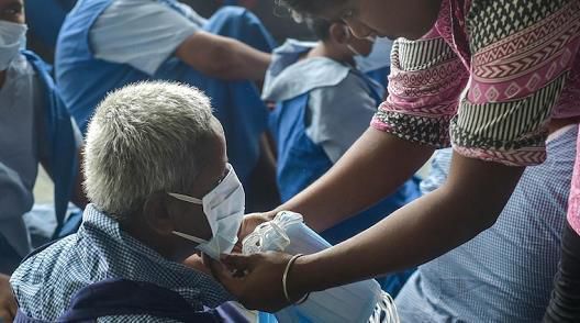 肺炎|留错电话地址 印度班加罗尔3350名新冠患者失联