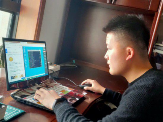 【大学】实验课也上“云” 产教融合助力大学生就业