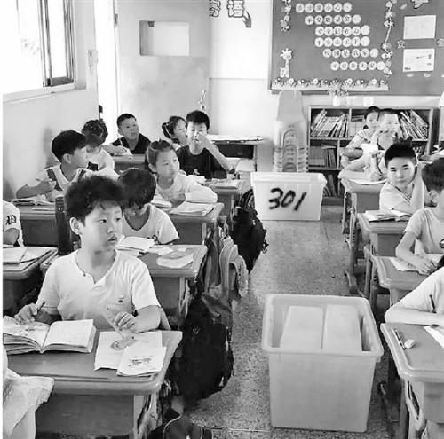 杭州高温猝不及防 教室里到底要不要装空调