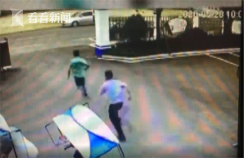 法制男子去派出所办业务语无伦次 一查身份竟是逃犯