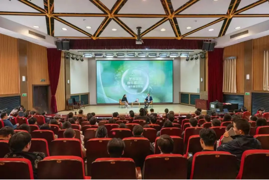 活动现场。学校供图