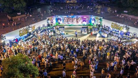 |民警“摆摊”线上直播线下互动:半小时在线观看人数逾12万