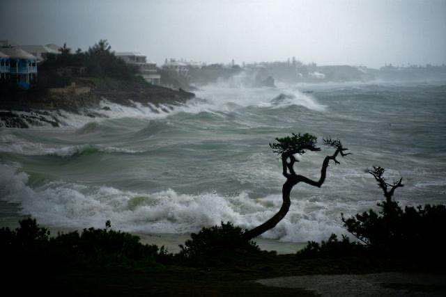 热带风暴|?美国国家飓风中心：得克萨斯州和路易斯安那州将面临飓风威胁
