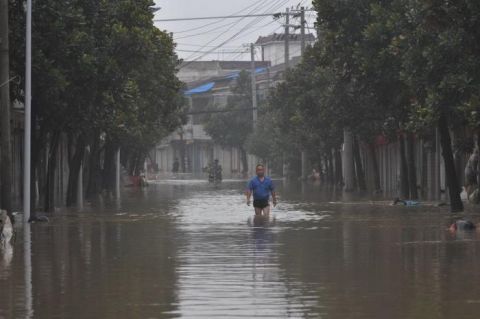 固镇|组图 | “孤岛”水退后 安徽固镇部分居民开始返家