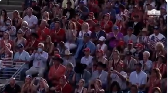 特朗普美国目前正在遭受的，是“特朗普瘟疫”