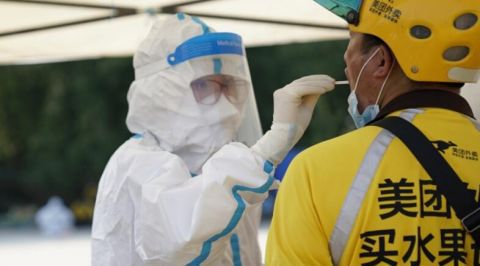 外卖小哥北京快递小哥和外卖骑手将进行全员核酸检测