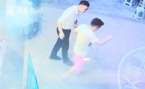 法制|刚出足疗城男子突然倒地猝死 家属查监控发现...