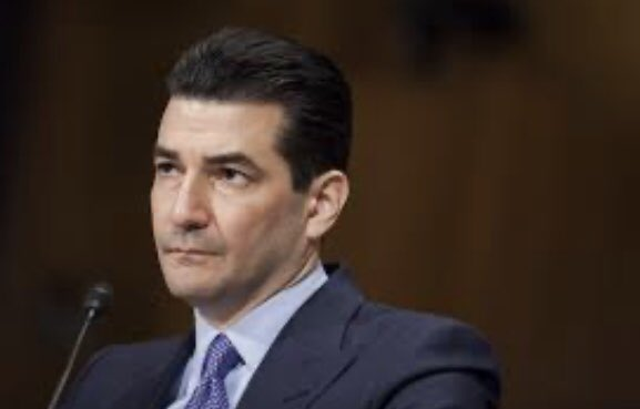 |美国食药监局前局长：美国新冠疫情的“最大浪潮”即将到来