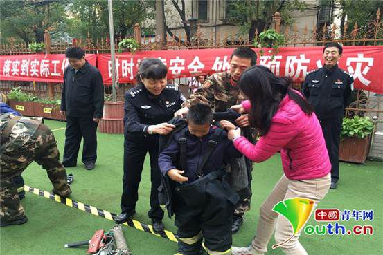 了炸弹!西安市最美公务员只听声音就识别出